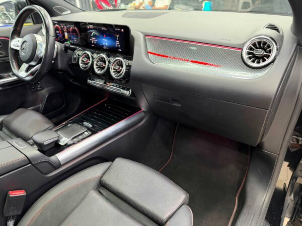 MERCEDES GLA 250e AMG Édition