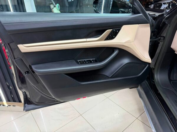 Porshe Taycan 4 Full Électrique