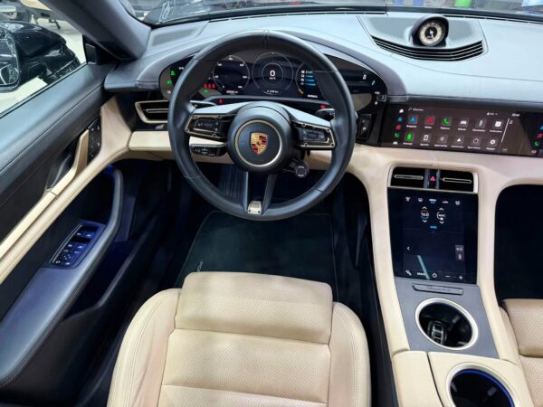 Porshe Taycan 4 Full Électrique